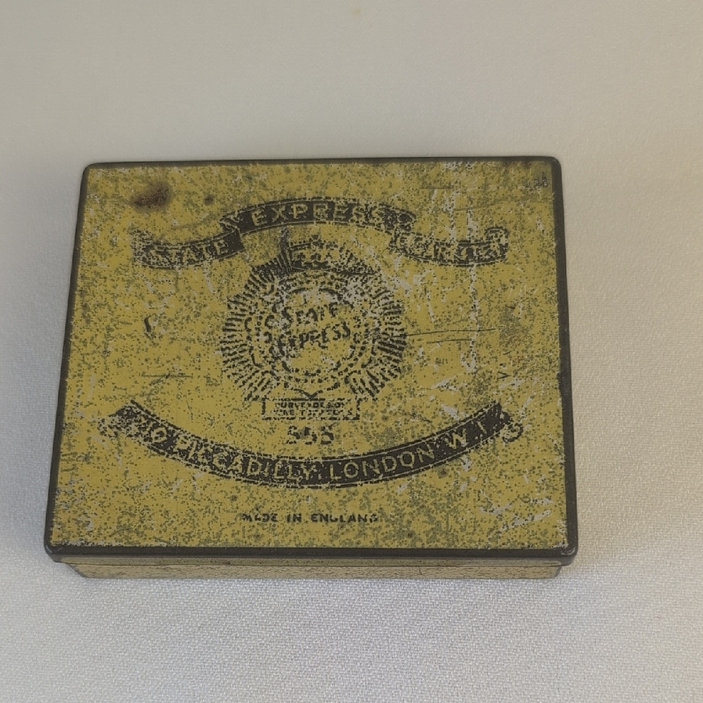 VINTAGE CIGARETTE CASE